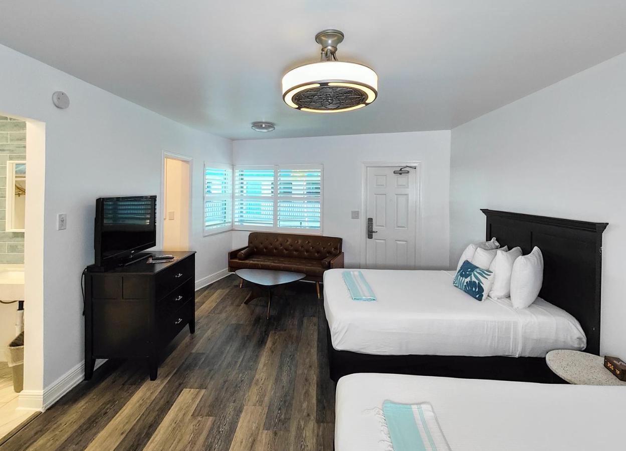Tahitian Beach Resort Treasure Island Екстер'єр фото