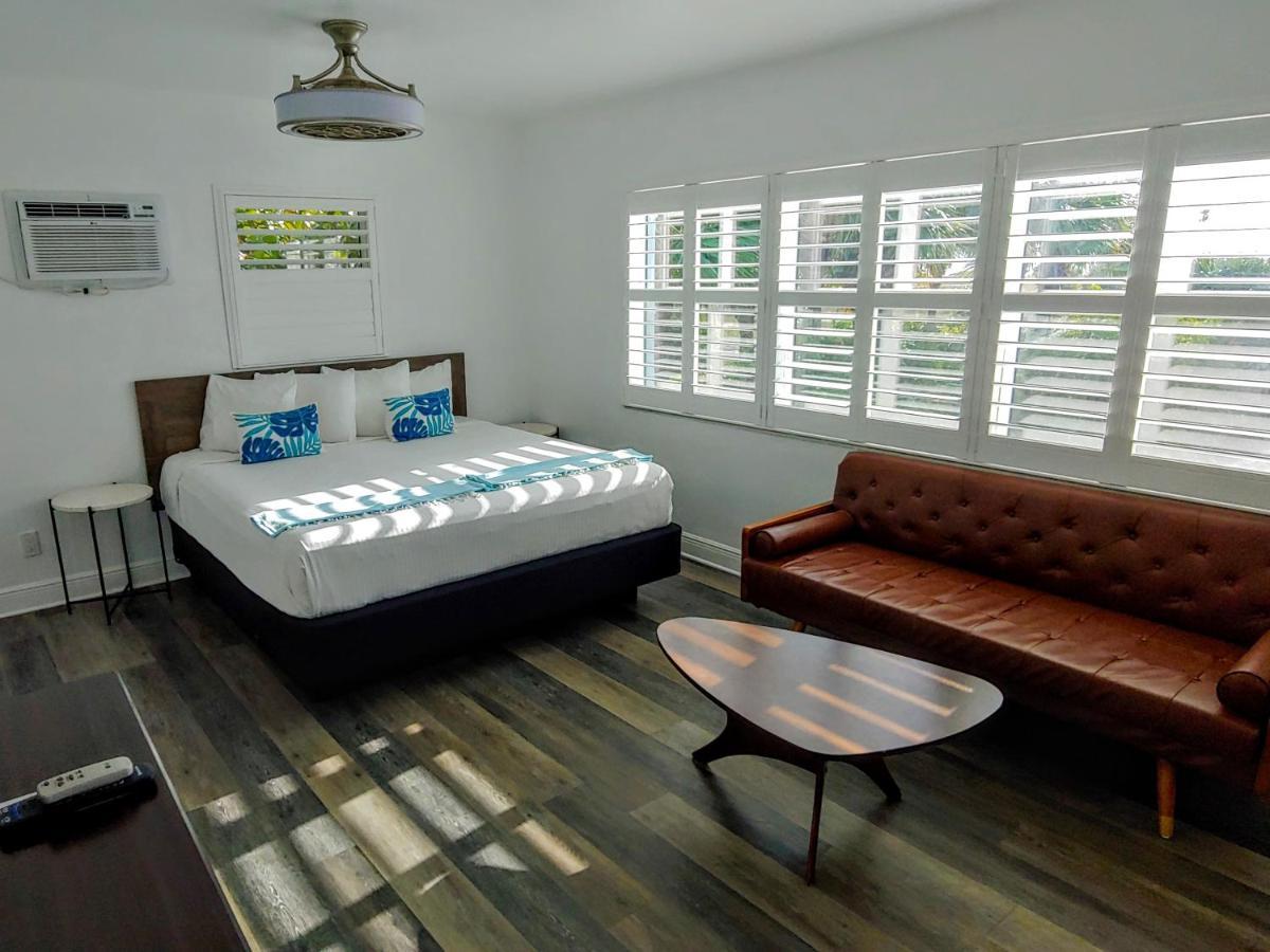 Tahitian Beach Resort Treasure Island Екстер'єр фото